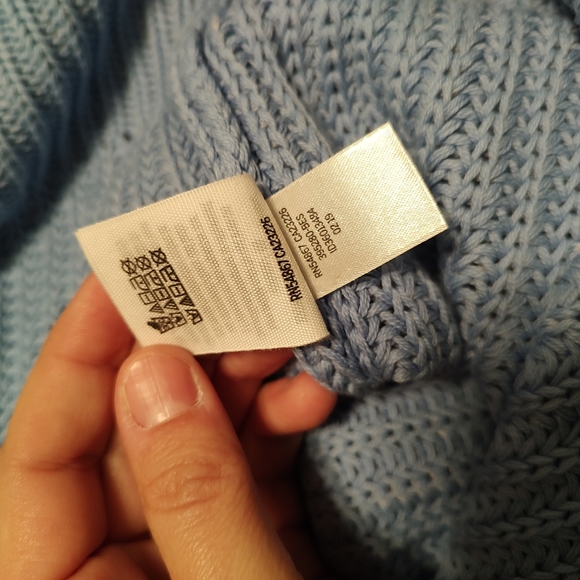 💙NWT Forenza Love Pink (2019) VNeck Oversized Campus Fit Sweater, Baby Blue, XS - Picture 7 of 9